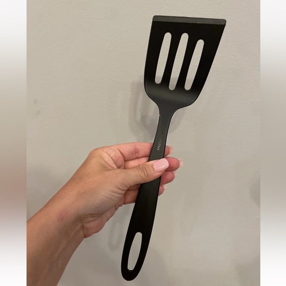 TRAMONTINA Spatula Ability Black Nylon Made In Brazil Flipper Turner Slanted ￼ - Picture 1 of 11